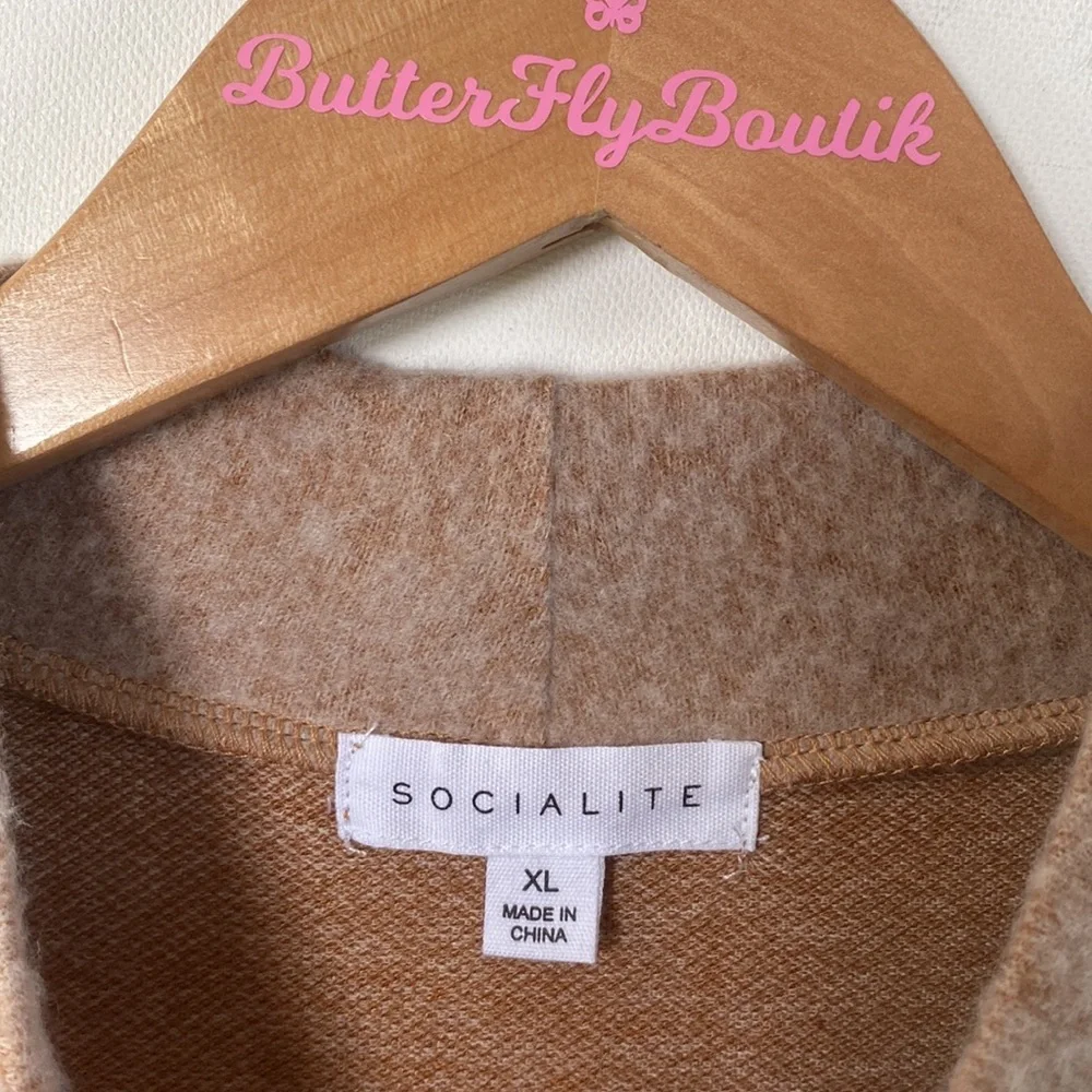 Socialite Mock Neck Soft Cloud Jersey Long Sleeve Top Camel Beige,‎ Size L, NWT